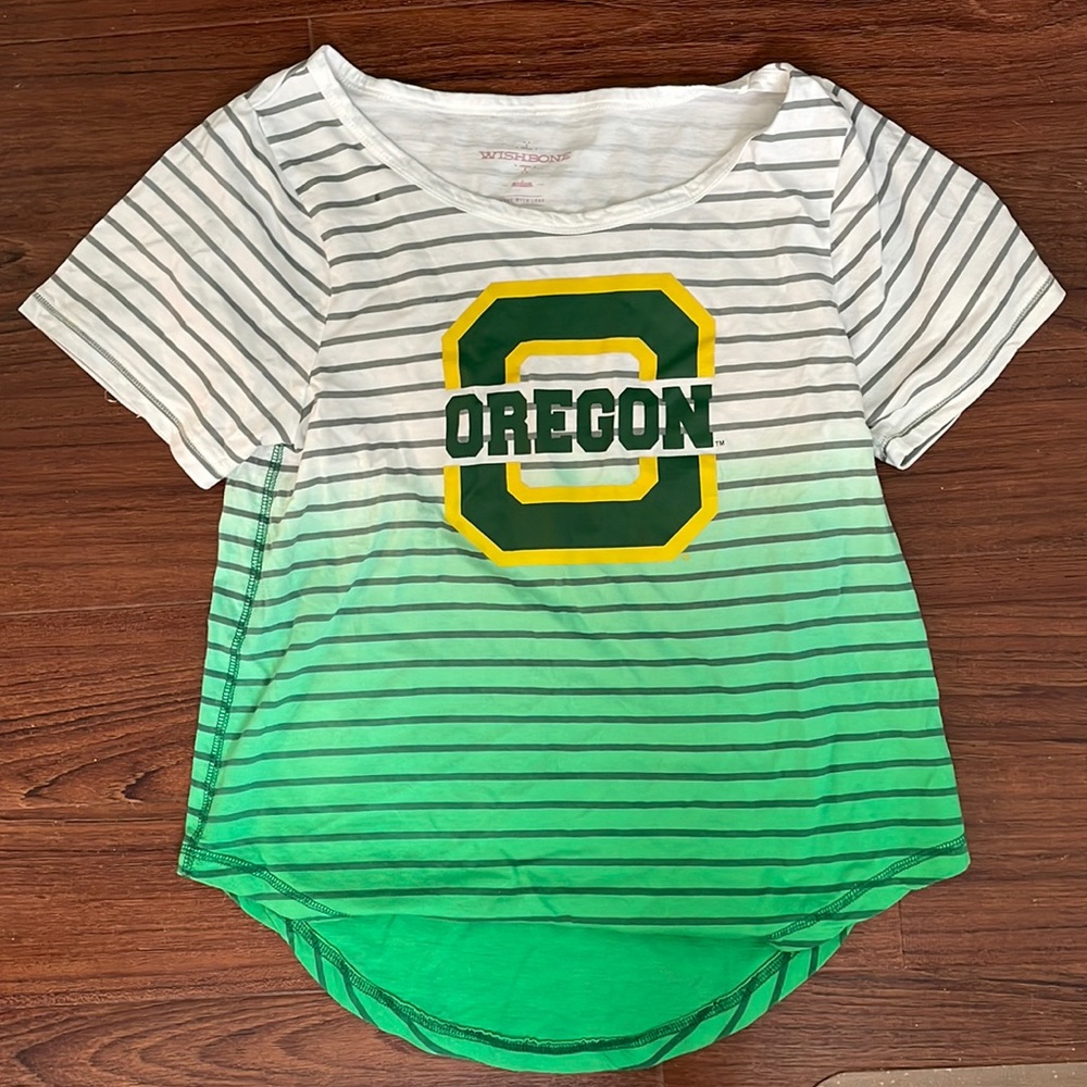Oregon Ducks shirt Size M